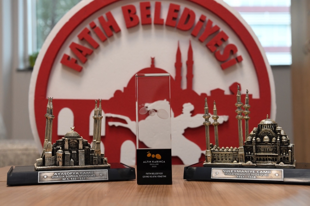 Fatih Belediyesi'ne Altın Karınca Ödülü