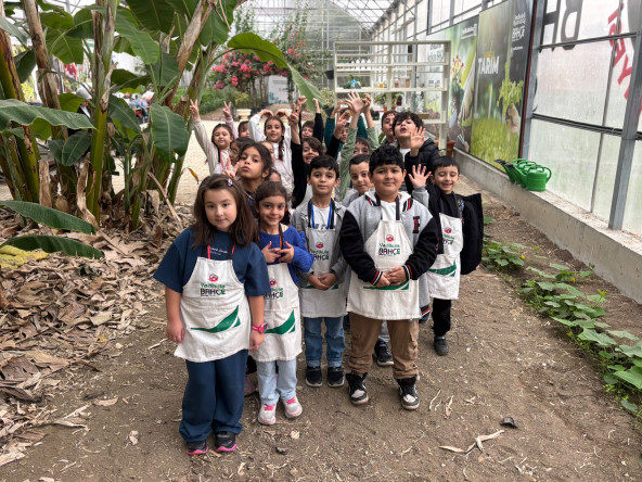 Öğrencilerimizle Yedikule Bahçe'de Doğayla İç İçe Bir Gün