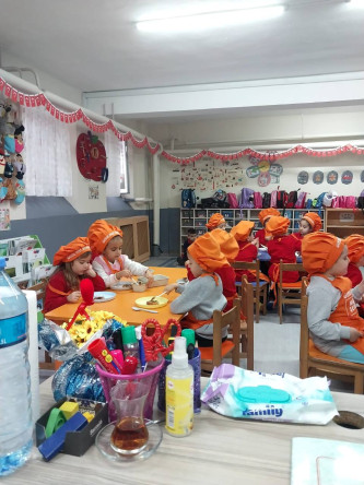 Mehmet Akif Ortaokulu Anaokulu'nda Minik Şeflerimizle Keyifli ve Eğitici Bir Mutfak Buluşması