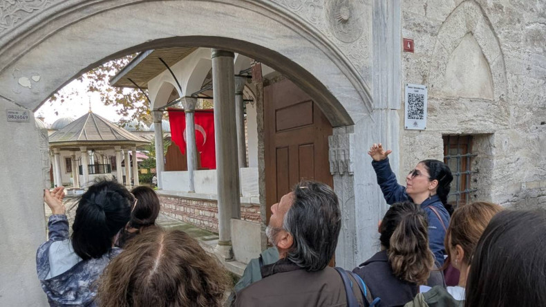 Desenlerin Hafızasında Bir Yürüyüş: Miras Fatih ile Motiflerin İzinde İstanbul
