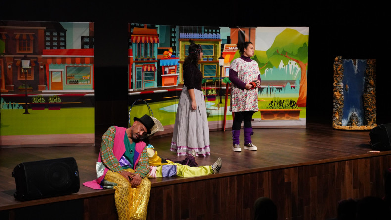 Fatih Sultan Mehmet Kültür ve Spor Merkezimizde Çocuklarımıza Tiyatro Keyfi: “Dile Benden Ne Dilersen” Seyirciyle Buluştu