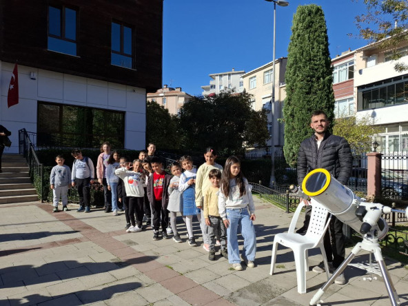 Bilim Fatih'te Öğrencilerimiz İçin Hem Keyifli Hem Öğretici Güneş Gözlemi