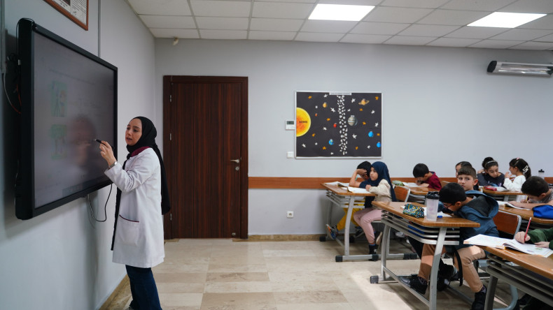 Fatih Belediyesi Bilgi Evleri: Öğrencilerimize Hem Eğitim Hem Eğlenceli Saatler