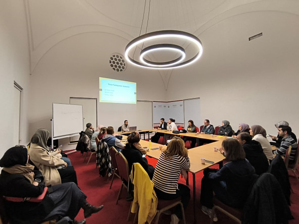 Tarihî Medrese Davutpaşa'da Akıl ve İman Üzerine Felsefi Buluşma