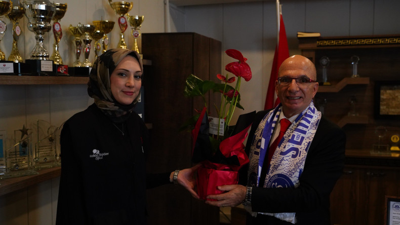 Halkla İlişkiler Ofisimizden Kıymetli Öğretmenlerimize Özel Öğretmenler Günü Sürprizi