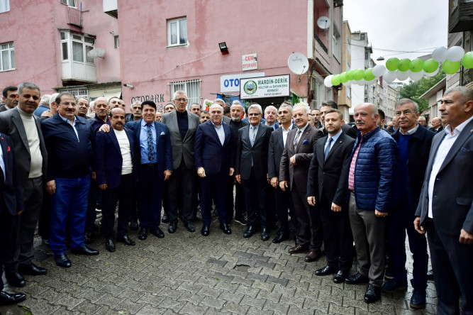 Başkan Turan'ın Katılımıyla Mardin Derik Kültür ve Dayanışma Derneği Fatih Şubesi Açılışı Gerçekleştirildi