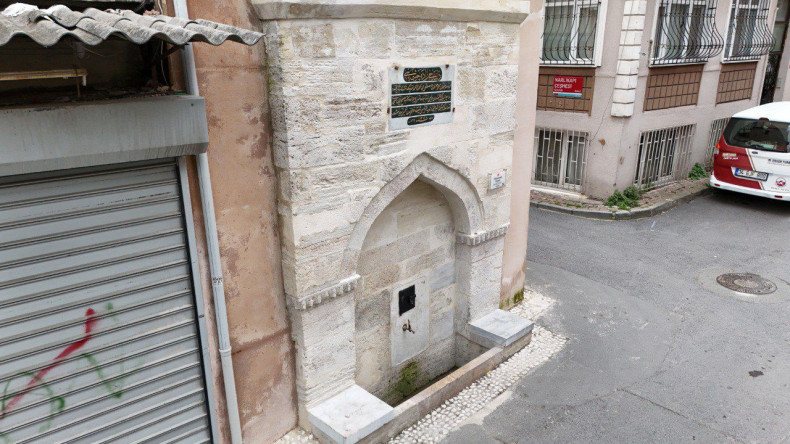 Tülbentçizade Çeşmesi Suyuna Kavuştu