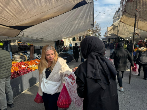 Halkla İlişkiler Ofisimizden Çarşamba Pazarı'nda Vatandaşlarımıza Bez Çanta Hediyesi
