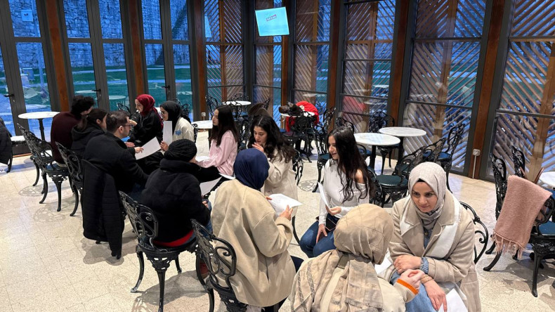 Efsaneleriyle Ünlü Yedikule Hisarı'nda “Open Air English” Etkinliğiyle İngilizce Pratiği