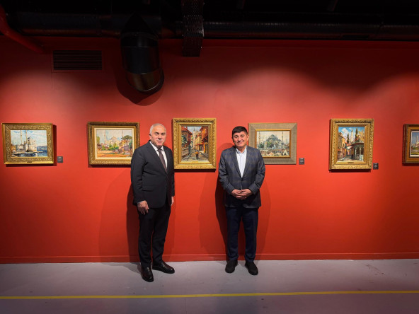 Doha Büyükelçisi Göksu'nun Başkan Turan'a Ziyaretinde Safİstanbul Retrospektif Sergisi ve Fatih Merkez Kütüphanesi Gezildi