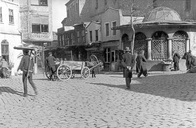 Ahmediye Sokak'ta Yol ve Tretuvar Yenileme Çalışmalarımız Tamamlandı: Daha Güvenli ve Düzenli Bir Ulaşım İçin Önemli Adım