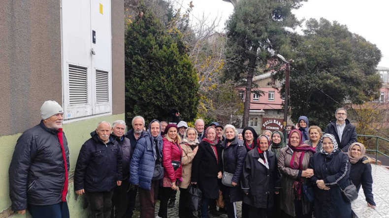 Yadigâr Kahvesi'ndeki Büyüklerimiz “Boğaz'ın Manevi Muhafızları” Türbe Gezisi'nde Buluştu