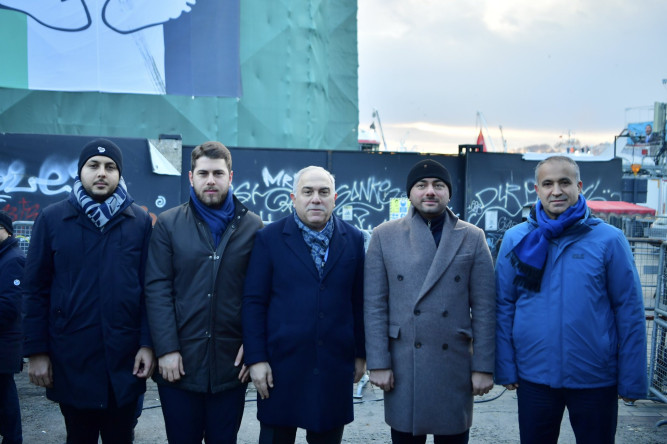 Başkan Turan, Yılın İlk Gününde Galata Köprüsü'nde Düzenlenen Gazze Çağrısına Katılarak Filistin İçin Yükselen Ortak Vicdana Eşlik Etti