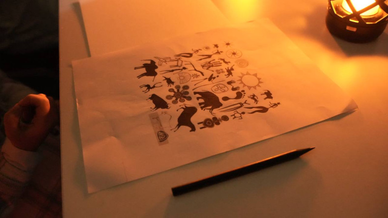 Yedikule Hisarı'nda Neon Boyama Etkinliği: Çocuklarımızın Yaratıcılığı Tarihî Kulede Canlandı