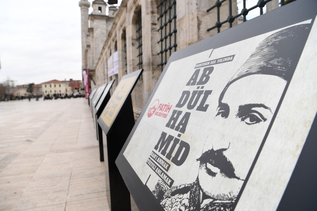 kronolojik resim sergisi haberi