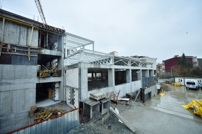 Başkan Turan, Fatih'in Yeni Spor ve Sosyal Yaşam Alanı Mimar Sinan Spor Kompleksi'nde Yürütülen Çalışmaları İnceledi