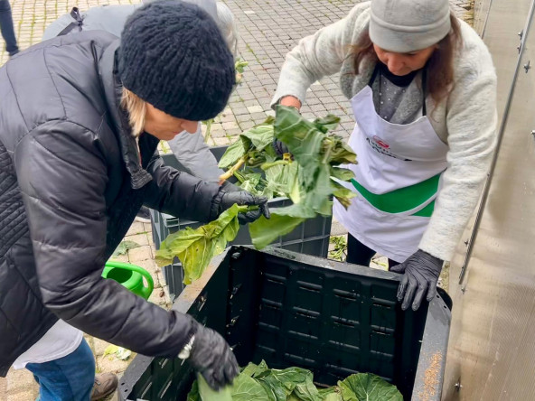 Yedikule Bahçe'de Kompost Atölyesi: Organik Atıklar Toprakla Buluşuyor