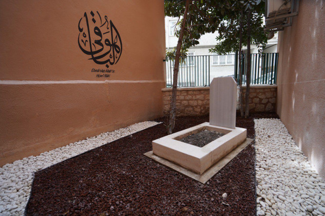 Hüseyin Efendi Kabri'ndeki Restorasyon Çalışmaları Tamamlandı