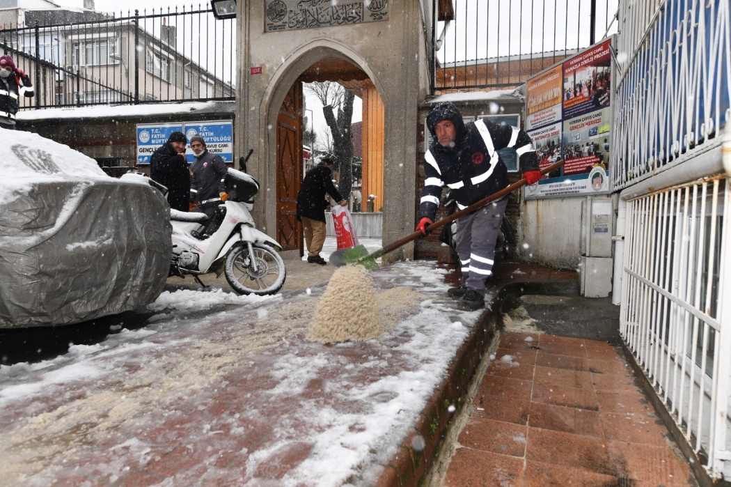 Karla Mücadelemiz Gece-Gündüz Sürüyor