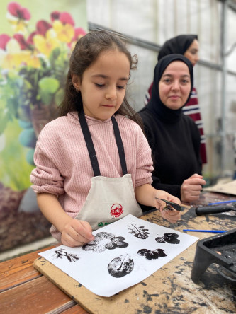 Ayvansaray Bahçe'de Çocuklarımızla Botanik Baskı Yapıyor, Doğanın İzlerini Kağıda Taşıyoruz