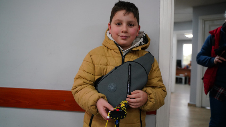 Ara Tatilde Üretim Odaklı Buluşma: KARINCA El Emeği Eğitim Birimimiz ile Hekimoğlu'nda Anne ve Çocuklarımıza Çanta Charmı Çalışması