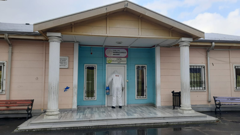 Eğitim Kurumlarında İlaçlama ve Dezenfeksiyon Çalışmalarımız Devam Ediyor