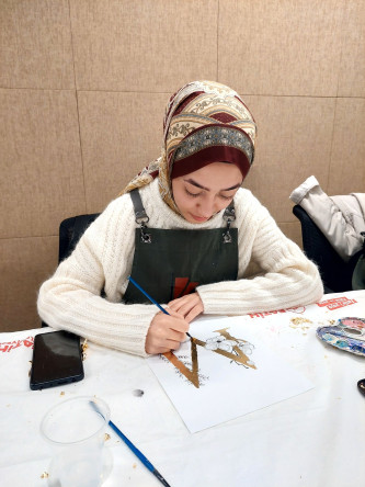 Vatan Kütüphanemizde Geleneksel Süsleme Sanatına Odaklanan Monogram Çalışması