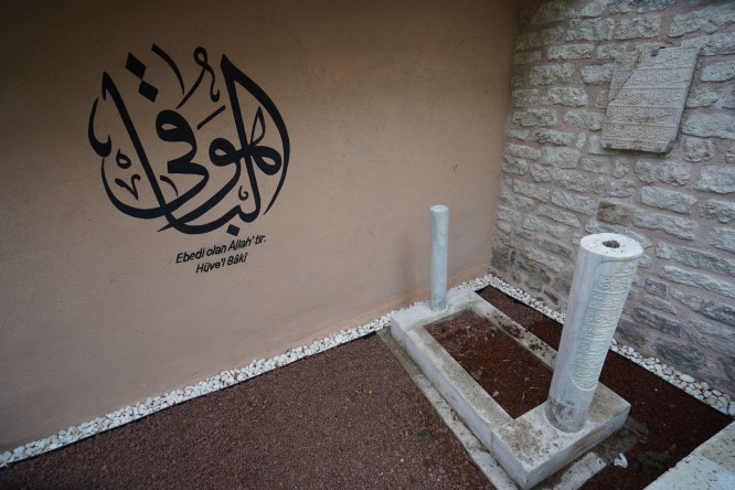 Eş-Şeyh Kara Hoca Şemsuddin Kabri'ndeki Restorasyon Çalışmaları Tamamlandı