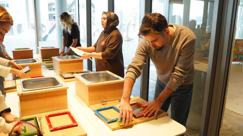 Fatih Belediyesi'nden Kağıttan Sanata: İstanbul Modern Gezisi ile Çevreye Duyarlı Eğitim Programı