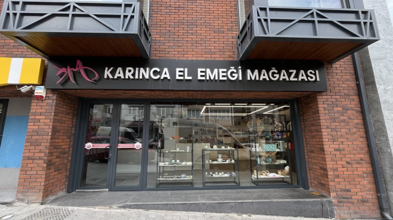KARINCA Mağazaları: Haliç, Vatan Caddesi ve Zeyrekhane'de El Emeğinin Hikâyesi
