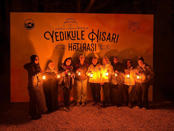 8 Mart'a Özel Fenerli Gece Turu, Yedikule Hisarı'nda Kadınları Buluşturdu
