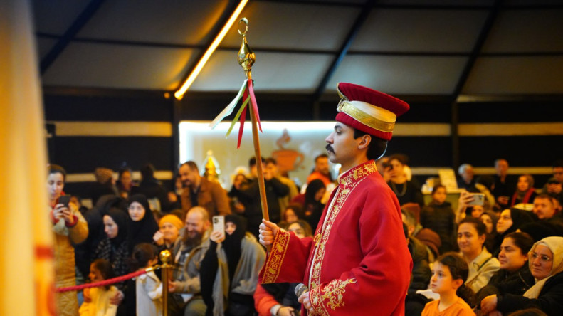 Topkapı Kaleiçi Meydanı'nda Ramazan Akşamları Mehter Takımımızın Konseriyle Devam Ediyor