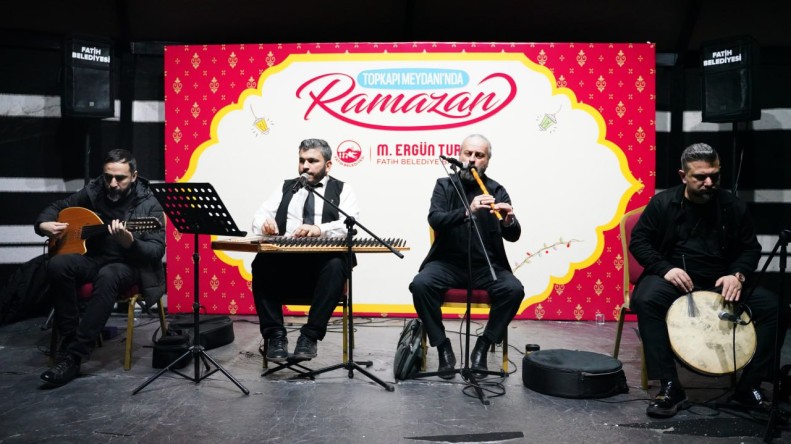 Ramazan Akşamlarının Manevî İklimi Topkapı Kaleiçi Meydanımızda Yaşanıyor