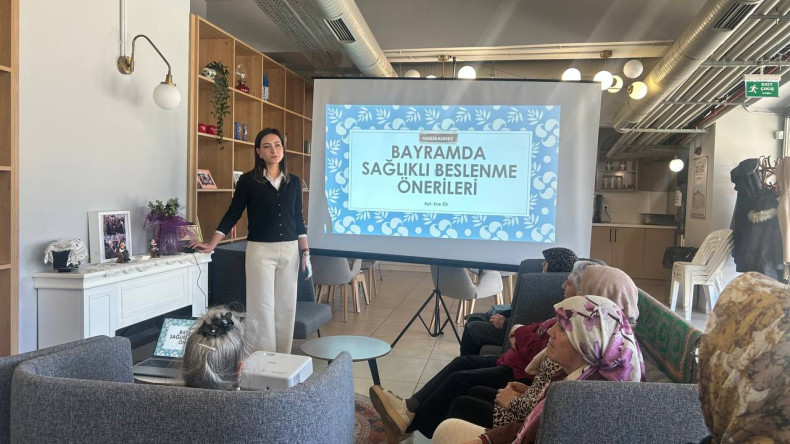 Yadigâr Kahvesi'nde Kıymetli Büyüklerimize Bayram Öncesi Sağlıklı ve Dengeli Beslenme Semineri