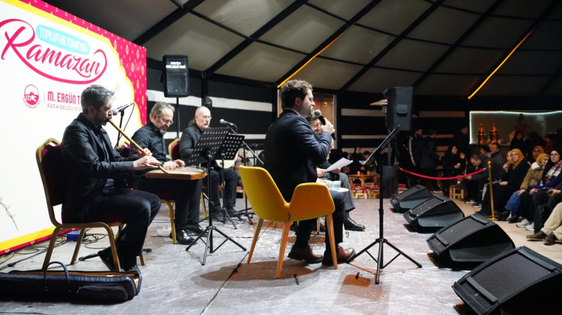 Topkapı Kaleiçi Meydanı'nda Ramazan Akşamları Devam Ediyor: “İstiklalden İstikbale Ramazan” Programı Hemşehrilerimizi Buluşturdu
