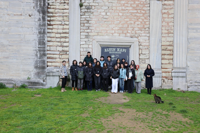 Efsaneleriyle Ünlü Yedikule Hisarı'nda Öğrencilerimizle Tarihe Yolculuk