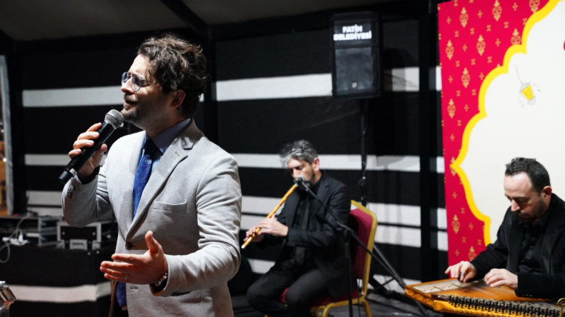 Mübarek Ramazan Akşamlarında Topkapı Kaleiçi Meydanımız Sohbetlerin, Buluşmaların ve Şehir Hayatının Ortak Adresi Oluyor