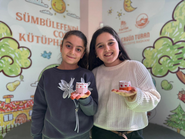 Taş Mumluklar Minik Ellerde Hayat Buldu: Sümbül Efendi Çocuk Kütüphanemizde Sanatla Dolu Bir Gün