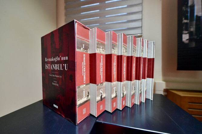 Başkan Turan, Daha Önce Fatih Belediyesi Kültür Yayınları'ndan Yayımlanan “Revnakoğlu'nun İstanbul'u” Tanıtım Programına Katıldı