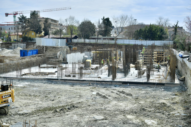 Başkan Turan, Atılgan Sitesi'nde Devam Eden Kentsel Dönüşüm Çalışmalarımızı Yerinde İnceledi ve Süreci Değerlendirdi