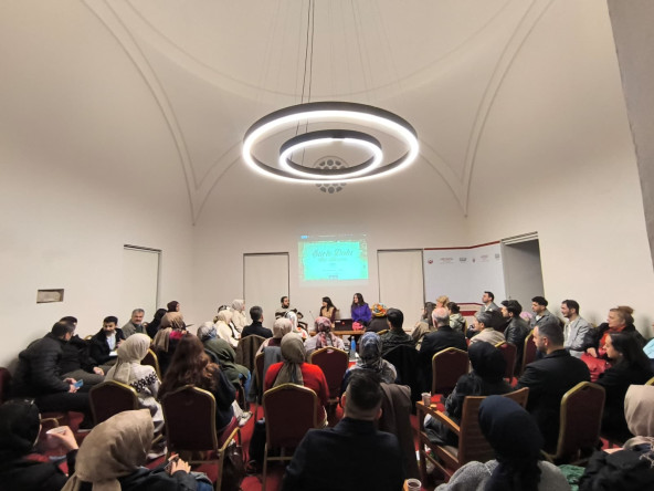 Medrese Davutpaşa, Şiir Gecesi'nde Vatandaşlarımızı Ağırlıyor