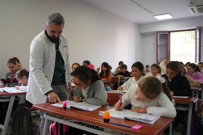 Fatih Belediyesi Bilgi Evleri: Öğrencilerimize Hem Eğitim Hem Eğlenceli Saatler