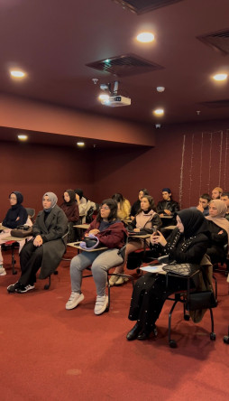 Fatih Merkez Kütüphanemizde Gençlerimizin Sınav Kaygısına Yönelik Psikolojik Dayanıklılık Buluşması