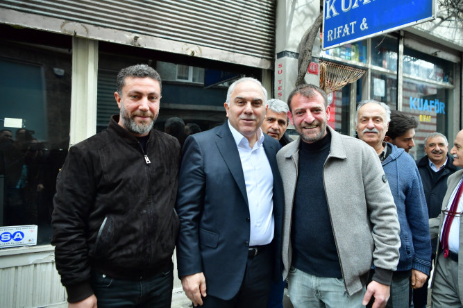 Başkan Turan, Zeyrek Mahallesi'nde Hemşehrileriyle Buluştu