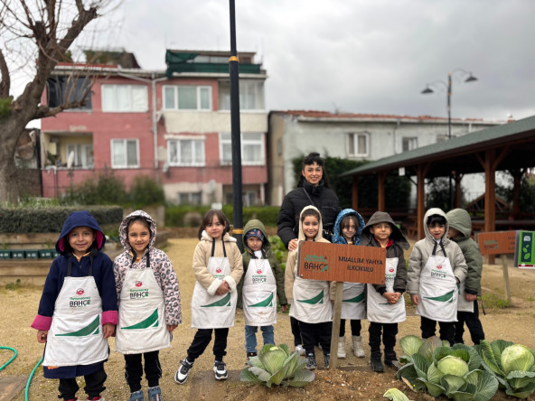 Öğrencilerimizle Ayvansaray Bahçe'de Doğayla İç İçe Bir Gün