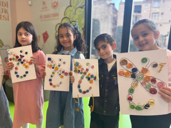 Sümbül Efendi Çocuk Kütüphanesi'nde Miniklerimizle Quilling Tekniğiyle Tasarım ve Üretim Çalışması