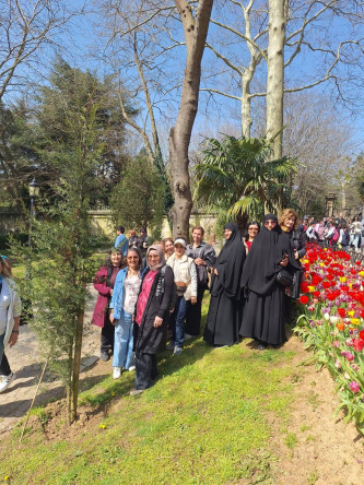 KARINCA El Emeği Eğitim Birimimizden Japon Bahçesi ve Emirgan Korusu'nda Sakura'dan Laleye Uzanan Bahar Buluşması