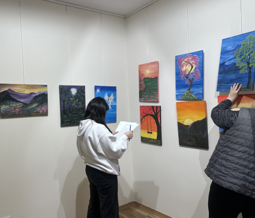 Genç Salon Projesi Kadırga Sanat Galerileri'nde Öğrencilerimizi Üretimden Sergi Kurgusuna Uzanan Uygulama Temelli Bir Süreçle Buluşturuyor