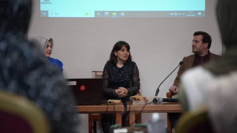 Medrese Davutpaşa, Şiir Gecesi'nde Vatandaşlarımızı Ağırlıyor