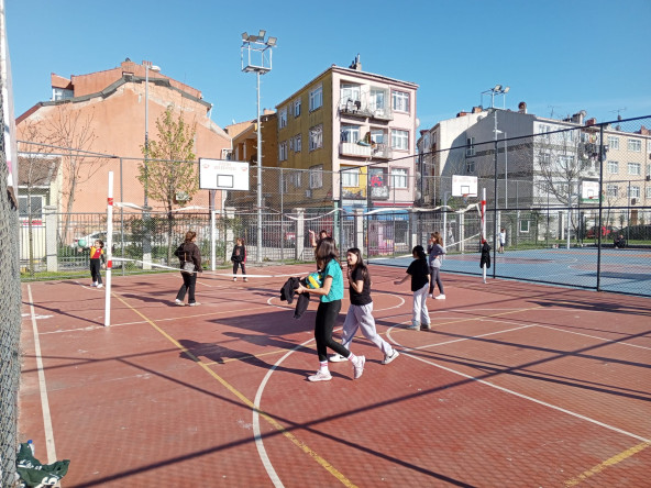 Fatihliler, Güzel Havaların Tadını Yaşam Merkezlerimizde Çıkarıyor